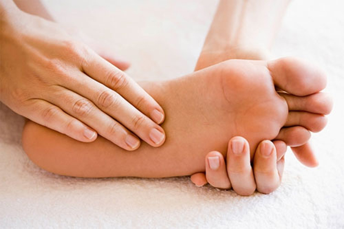 Viêm khớp bàn chân là gì? Nguyên nhân và biện pháp giảm thiểu sự phát triển của bệnh viêm khớp bàn chân. 1