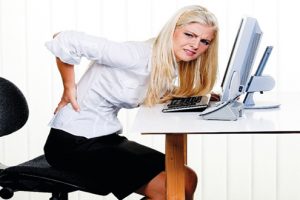 Bạn có nằm trong số 90% dân văn phòng bị đau gai cột sống?