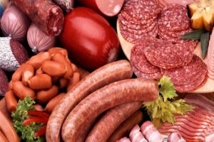 Bị bệnh gút có nên ăn thịt đỏ, rau ngót, giá đỗ, canh chua bạc hà và bưởi hay không?