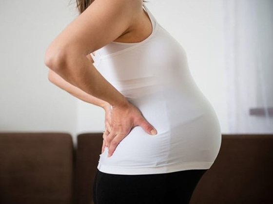 Vì sao phụ nữ mang thai dễ bị đau lưng và cách chữa trị hiệu quả 1
